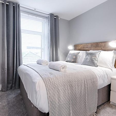 3Rm Flat, Smart Tv'S, Close To All Amenities Llanelli Eksteriør bilde